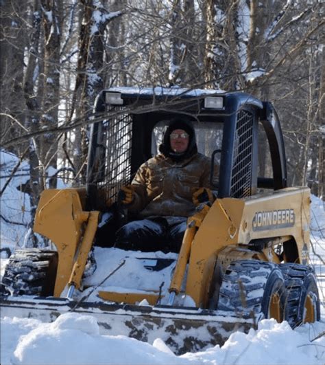 whistlindiesel skid steer vin|Bringing back actual facts : r/StolenSkidloader .